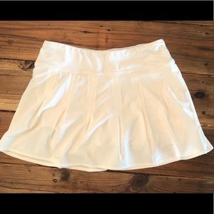 White Athleta skirt.